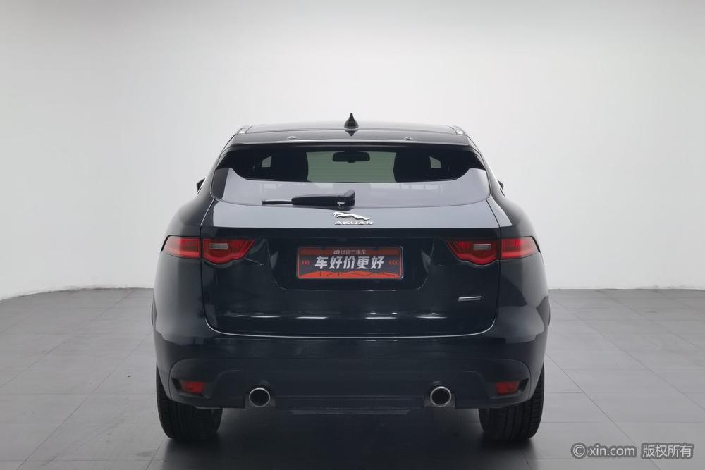 Jaguar F-PACE 2018 2.0T AWD Urban Premium