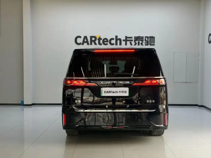VOYAH Dreamer PHEV 2024 Model Ultra-long Endurance Superior Edition – фото 5