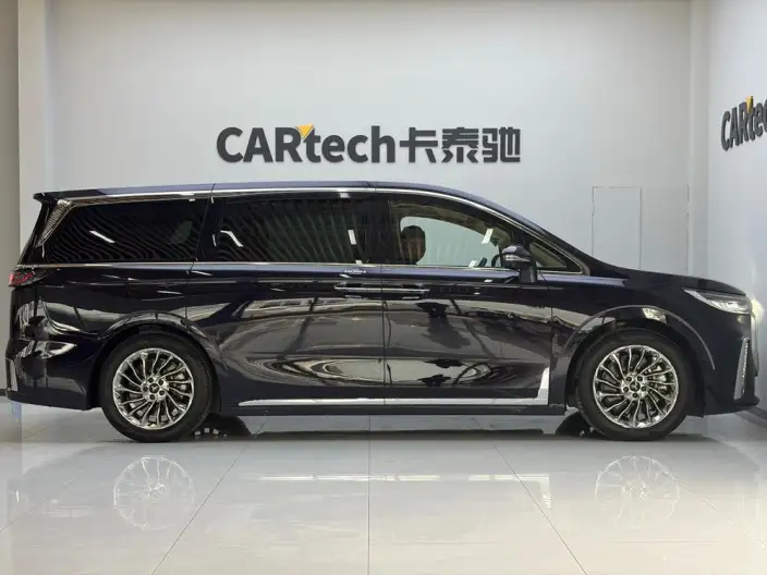 VOYAH Dreamer PHEV 2024 Model Ultra-long Endurance Superior Edition – фото 7