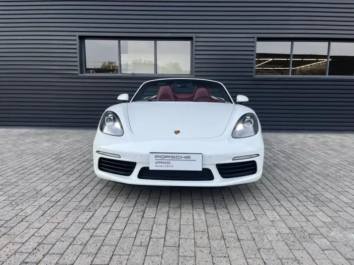 Porsche 718 2023 Model Boxster 2.0T – фото 2