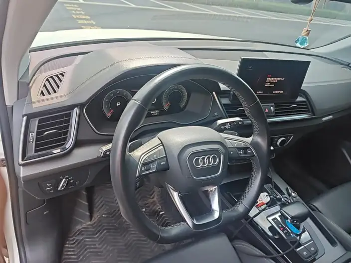 Audi Q5L 2022 Model Facelift 40T Luxury Dynamic Model – фото 7