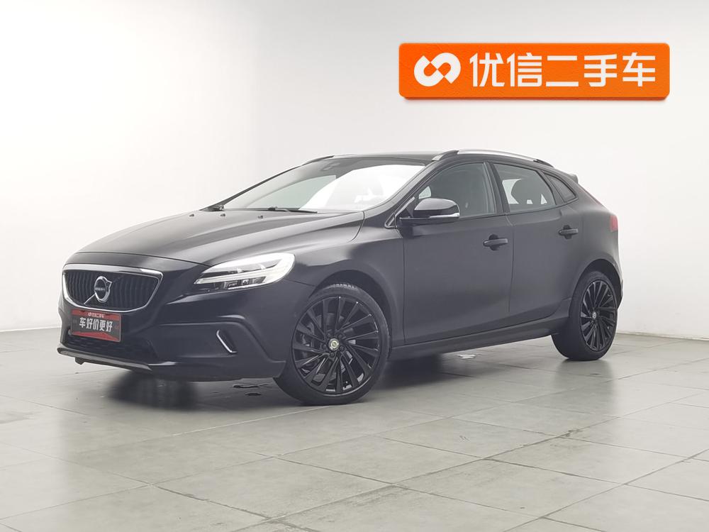 Volvo V40 2017 Cross Country T3 Smart Elegance Edition