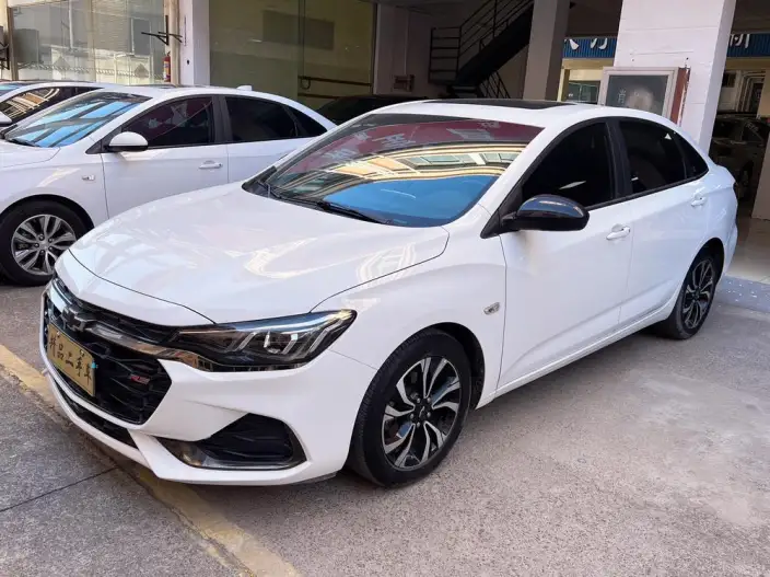 Chevrolet Corolla 2022 Model Mild Hybrid RS 330T Automatic Enjoy Edition – фото 1
