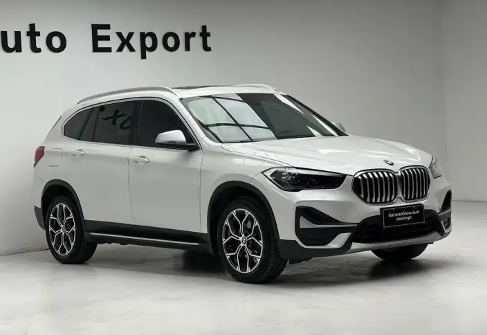 BMW X1 2022 Model sDrive20Li Fashion Model – фото 3