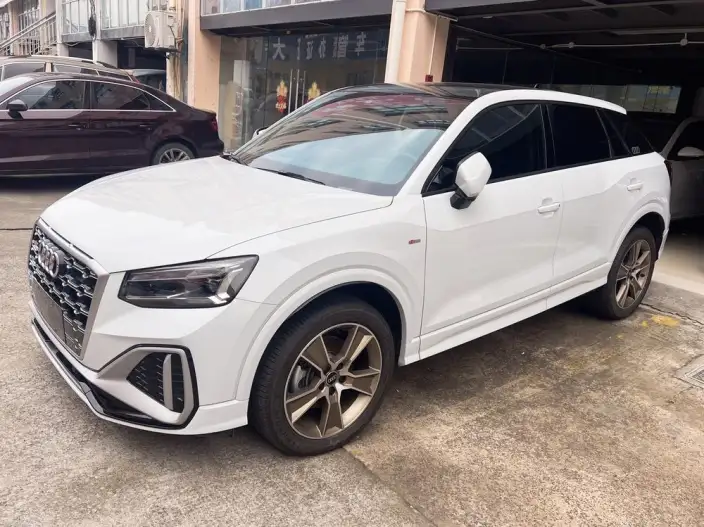 AUDI Q2L 2024 Model 35 TFSI Fashion Dynamic Model – фото 1