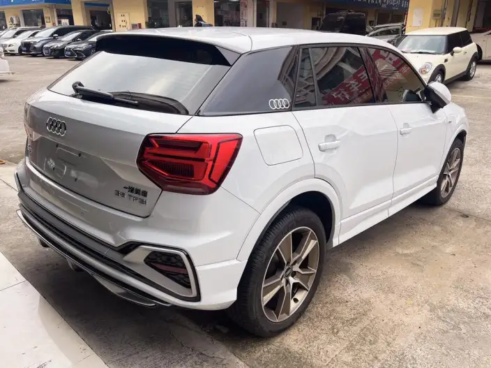 AUDI Q2L 2024 Model 35 TFSI Fashion Dynamic Model – фото 4