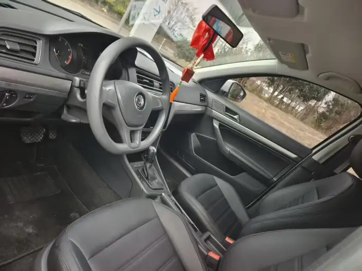 Volkswagen Lavida 2019 Model Voyage 1.5L Automatic Fashion edition China VI – фото 9