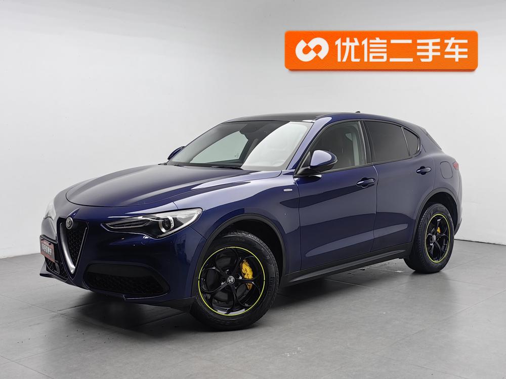 Al f a Romeo Stelvio 2017 модификация 2.0T 200HP Elite Edition