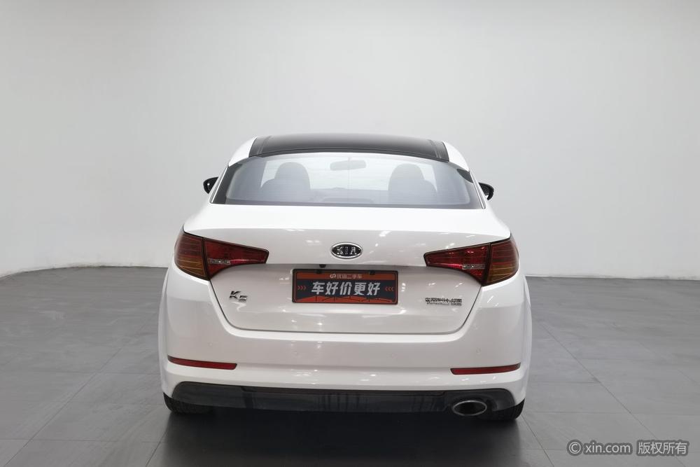 Kia K5 2011 2.0L автоматическое DLX