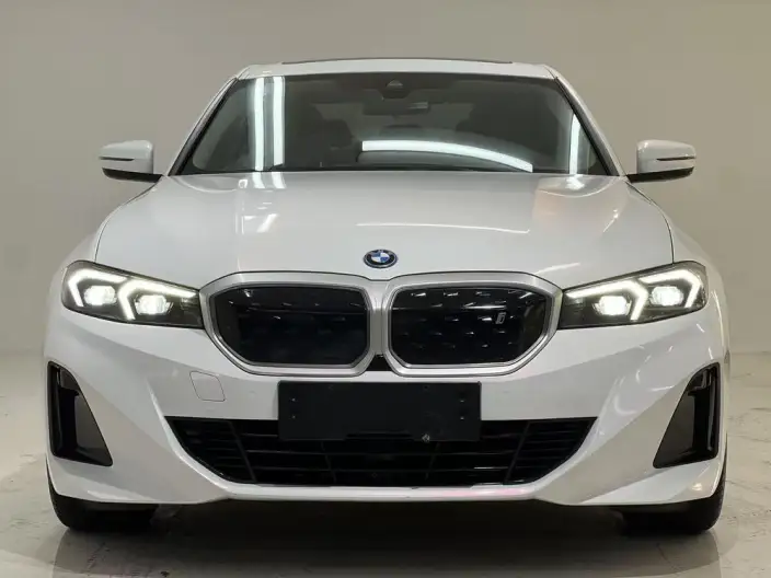 BMW i3 2023 Model eDrive35L – фото 2