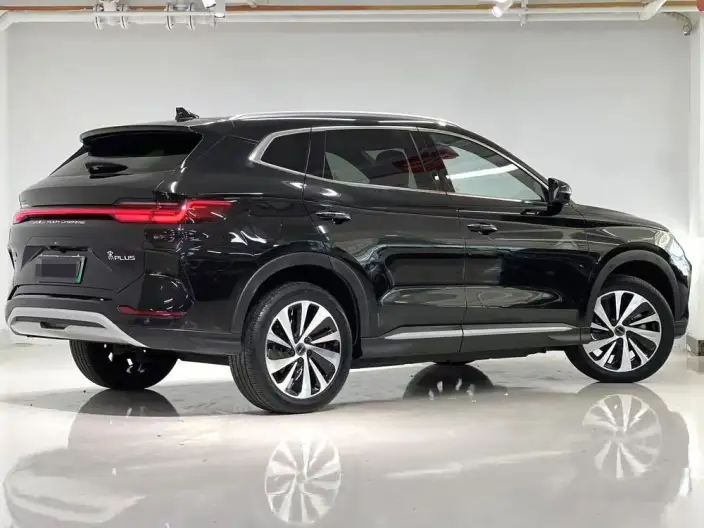 BYD Song PLUS EV 2023 Model Champion Edition 520KM Flagship Model – фото 4