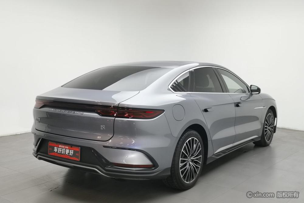BYD Han DM 2022 DM-i 121KM Honor