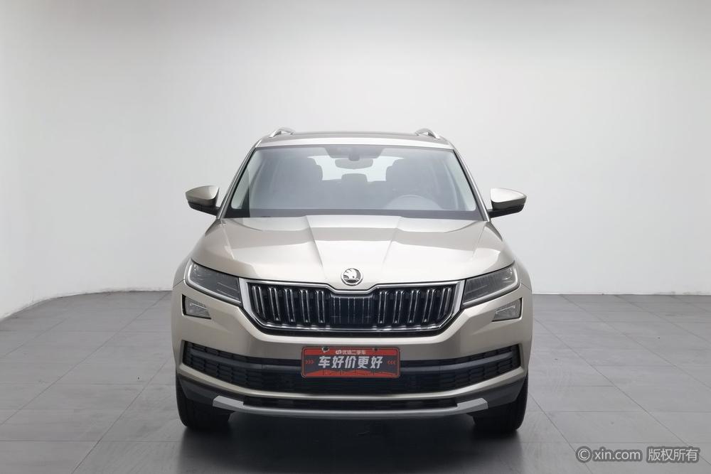 Skoda Kodiaq 2018 комплектация TSI330 7 seat 2WD Luxury Premium Edition