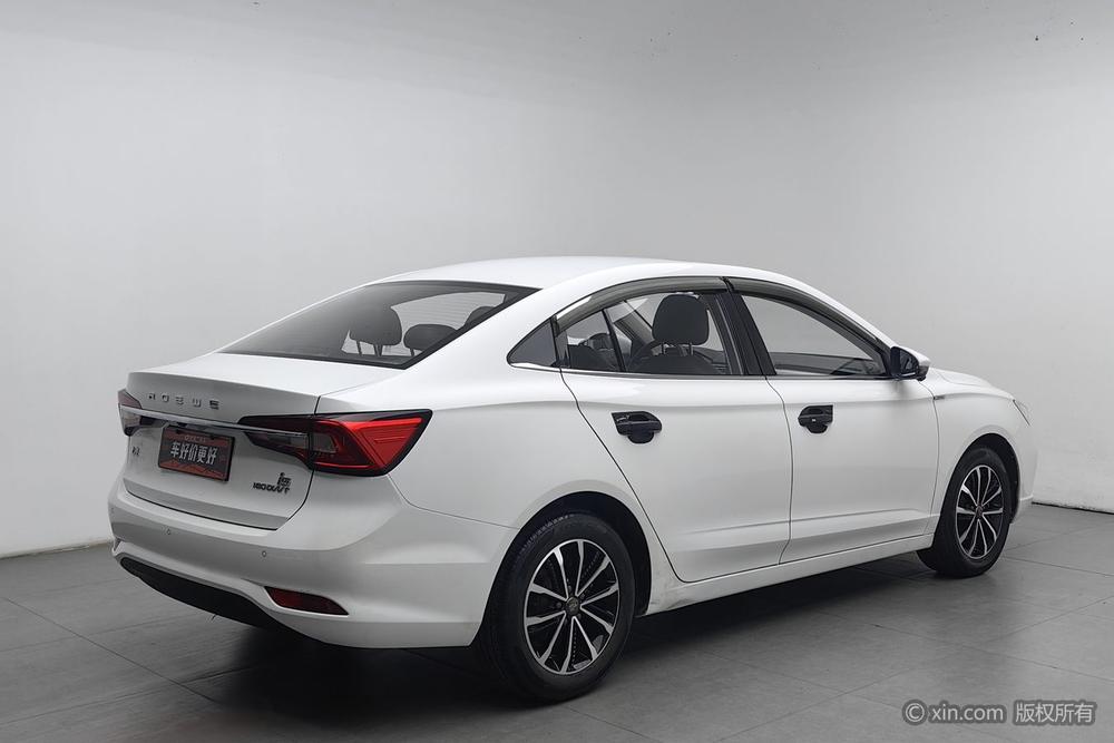 Roewe i5 2020 1.5L автоматическое 4G Connected Luxury Ultimate Edition