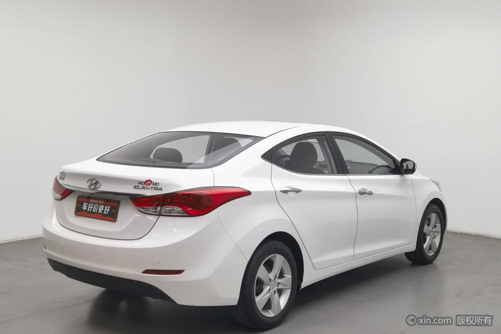 Hyundai Elantra LD 2013 1.6L Automatic Leading