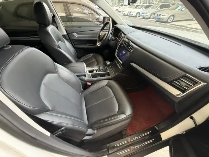 Roewe RX8 2019 Model 30T 2WD Superior Ultimate Edition – фото 7