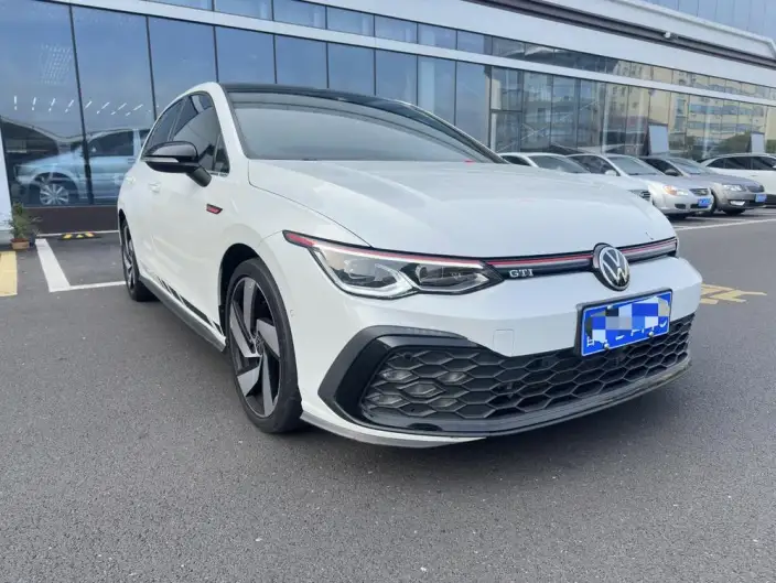Volkswagen Golf GTI 2021 Model 380TSI DSG GTI – фото 3
