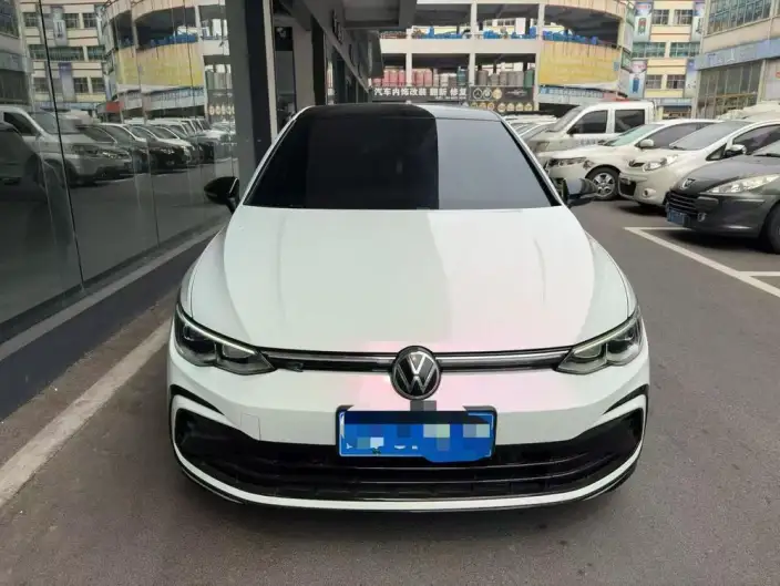 Volkswagen Golf 2023 Model Facelift 280TSI DSG R-Line Lite – фото 2