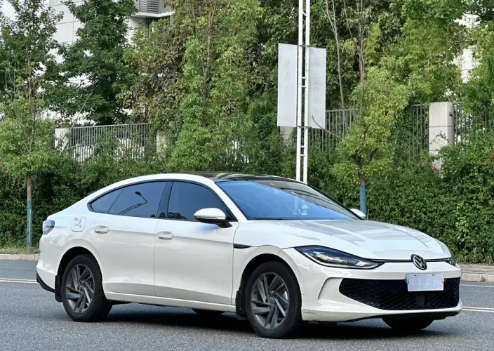 Volkswagen Lamando 2022 Model Volkswagen Lamando L 280TSI DSG Spicy version – фото 3