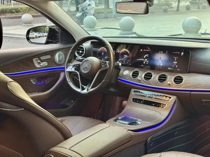 Mercedes-Benz E-Class 2023 Model E 300 L Luxury Model sedan – фото 10
