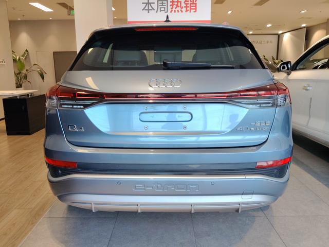Audi Q4 e-tron 2024 40 e-tron Vision Edition – фото 29