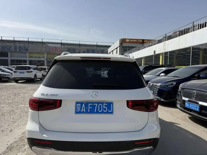 Mercedes-Benz GLB 2024 Model Facelift GLB 200 Dynamic Model – фото 3