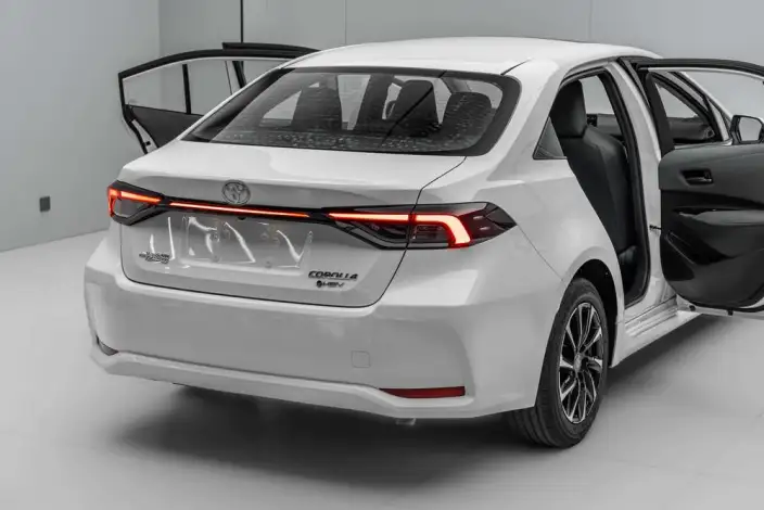 Toyota Corolla 2026 Model Intelligent Hybrid 1.8L E-CVT Elite Edition – фото 8