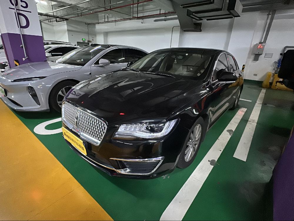 Lincoln MKZ 2020 2.0T Exclusive Edition