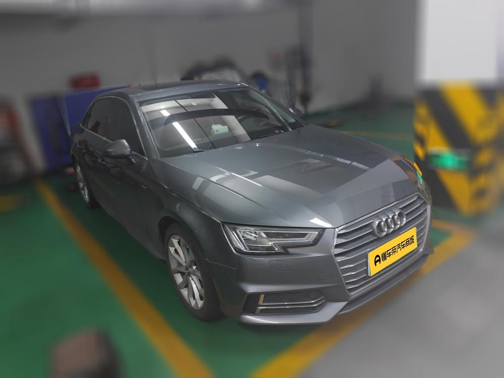 Audi A4L 2018 30th Anniversary 40 TFSI Fashion