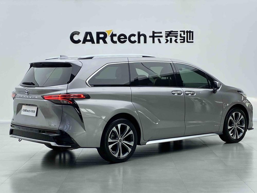 Granvia 2023 Smart 电 Hybrid Hybrid 2.5L Noble PLUS