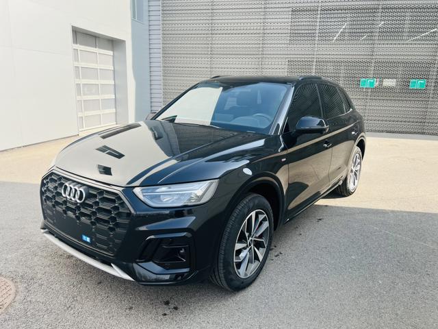 Audi Q5L 2025 модификация quattro 45 Anniversary Collector Edition Edition 40TFSI Luxury Dynamic – фото 27