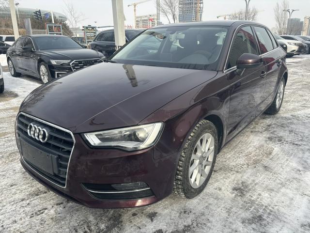 Audi A3 2016 Sportback 35 TFSI Special Edition – фото 10