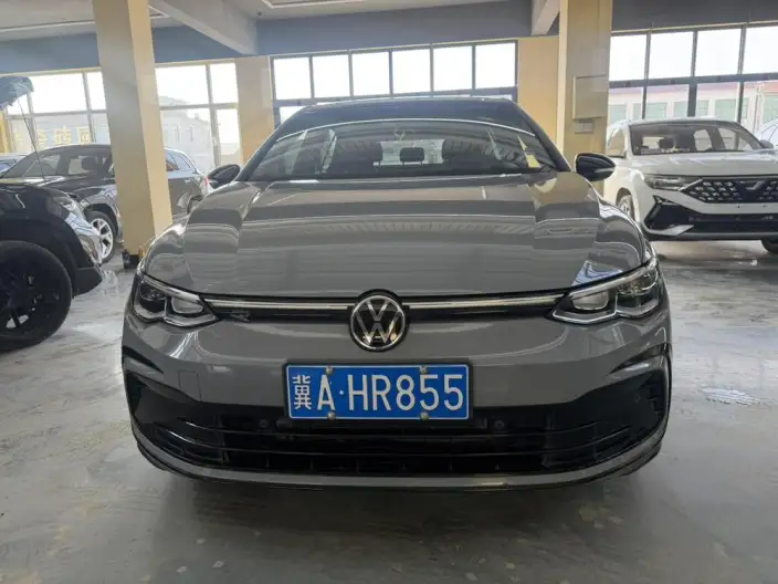 Volkswagen Golf 2022 Model 280TSI DSG R-Line – фото 2