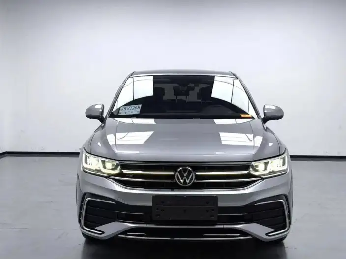 Volkswagen Tiguan L 2022 Model 330TSI Automatic 2WD R-Line Ultimate Edition – фото 2