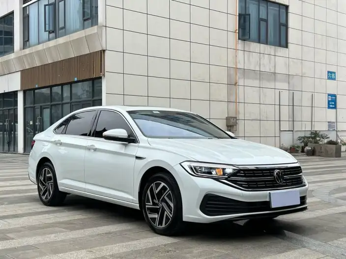 Volkswagen Sagitar 2024 Model 300TSI DSG Beyond Edition – фото 3