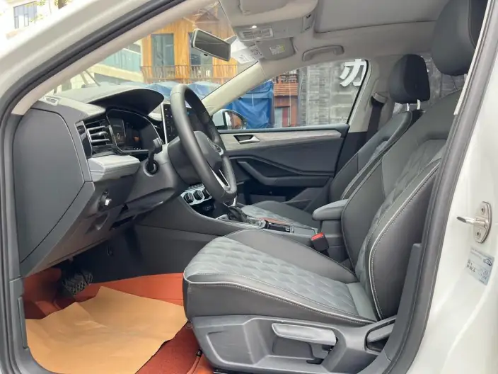 Volkswagen Sagitar 2024 Model 300TSI DSG Beyond Edition – фото 8