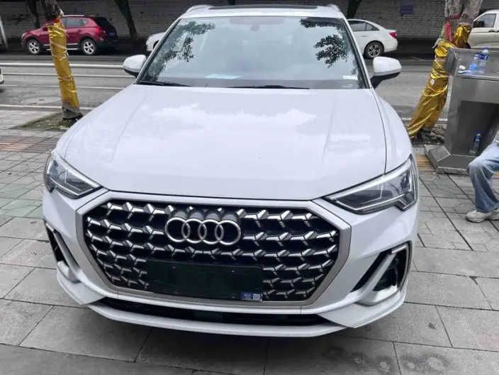 AUDI Q3 2024 Model 35 TFSI Fashion Dynamic Model – фото 2