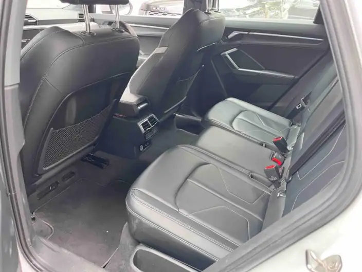 AUDI Q3 2024 Model 35 TFSI Fashion Dynamic Model – фото 9