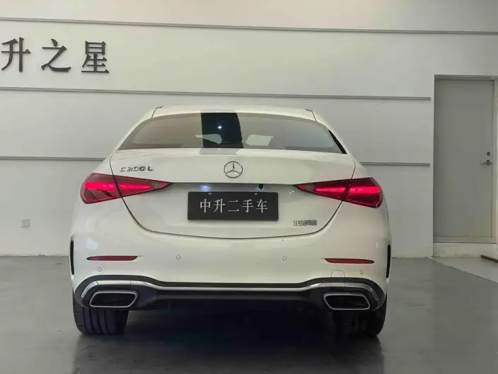 Mercedes-Benz C-Class 2024 Model C 200 L Sports Edition – фото 4