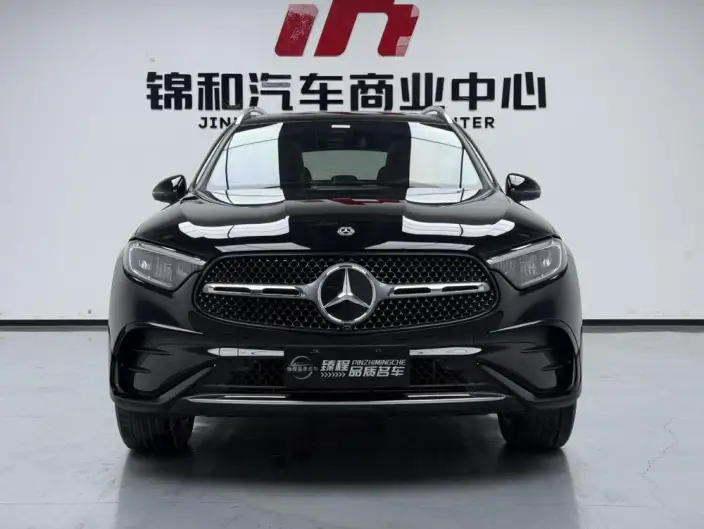 Mercedes-Benz GLC 2024 Model Facelift GLC 300 L 4MATIC Dynamic Model 5 seat – фото 2