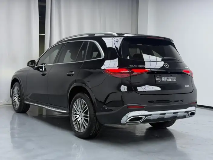 Mercedes-Benz GLC 2024 Model Facelift GLC 300 L 4MATIC Dynamic Model 5 seat – фото 4