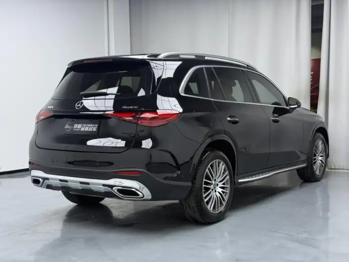 Mercedes-Benz GLC 2024 Model Facelift GLC 300 L 4MATIC Dynamic Model 5 seat – фото 6