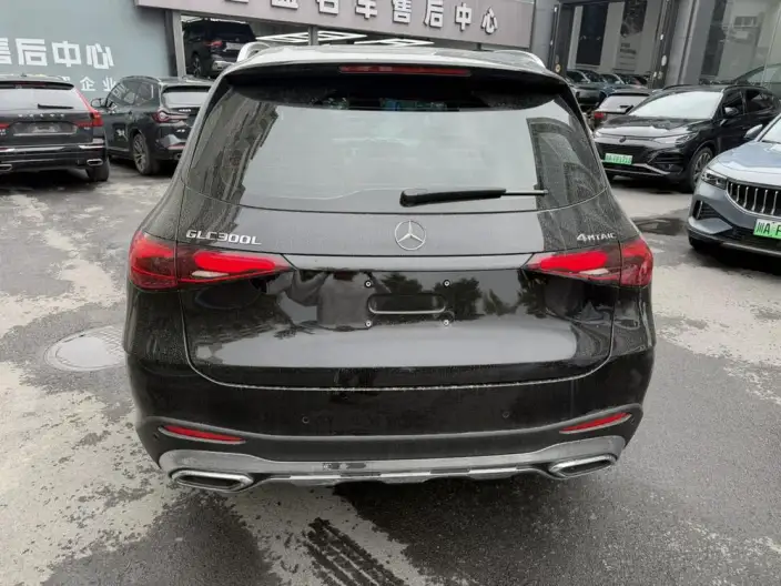Mercedes-Benz GLC 2025 Model Facelift GLC 300 L 4MATIC Dynamic Model 5 seat – фото 5