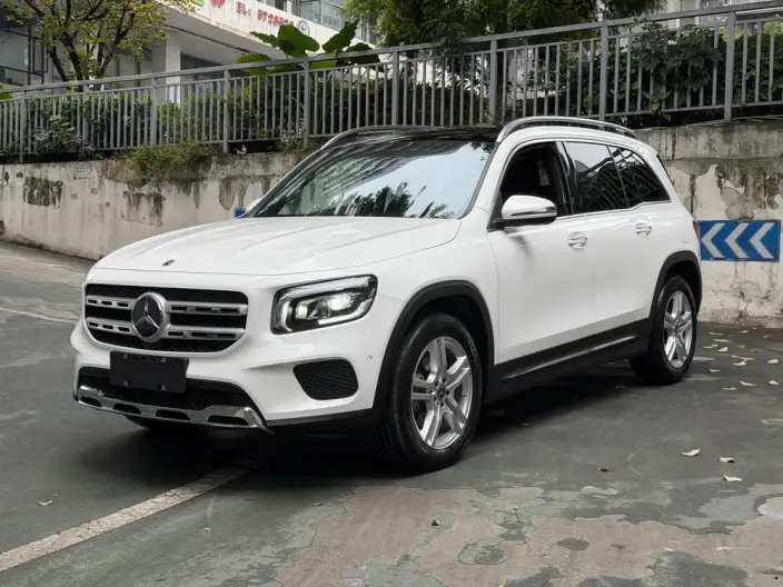 Mercedes-Benz GLB 2022 Model Facelift II GLB 200 Dynamic Model – фото 1