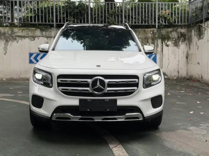 Mercedes-Benz GLB 2022 Model Facelift II GLB 200 Dynamic Model – фото 2