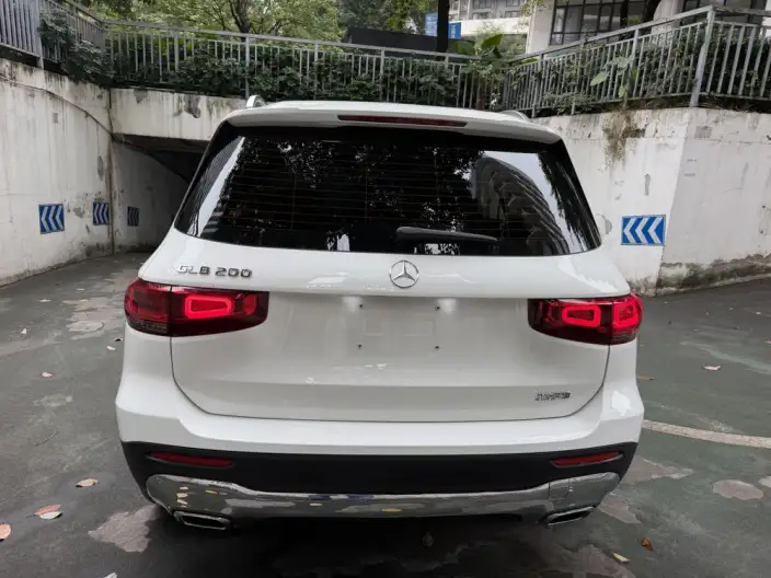 Mercedes-Benz GLB 2022 Model Facelift II GLB 200 Dynamic Model – фото 4
