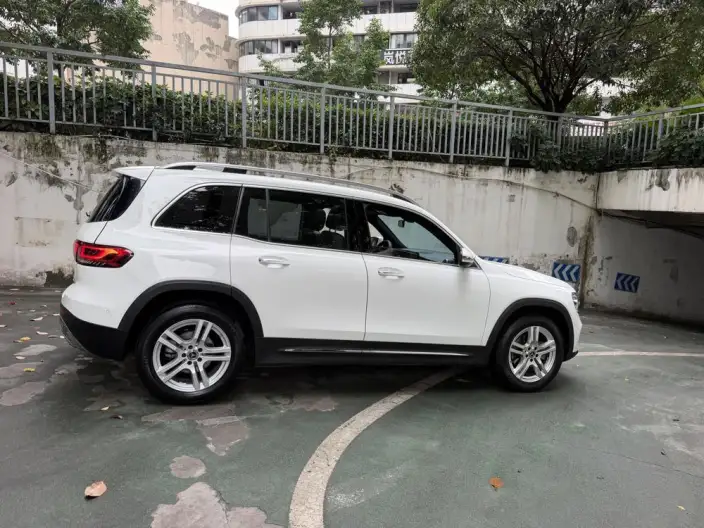 Mercedes-Benz GLB 2022 Model Facelift II GLB 200 Dynamic Model – фото 5