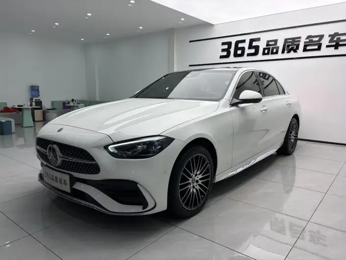 Mercedes-Benz C-Class 2024 Model C 260 L Sports Edition – фото 1