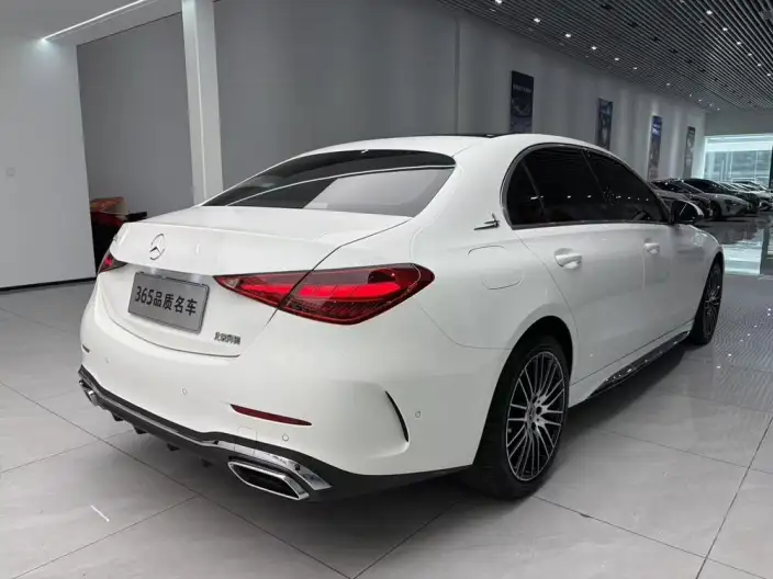 Mercedes-Benz C-Class 2024 Model C 260 L Sports Edition – фото 7