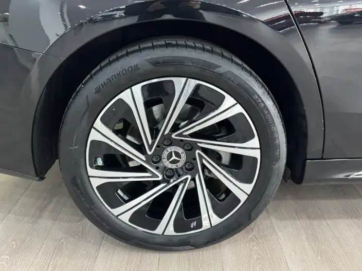 Mercedes-Benz E-Class 2024 Model E 300 L Luxury Model sedan – фото 7